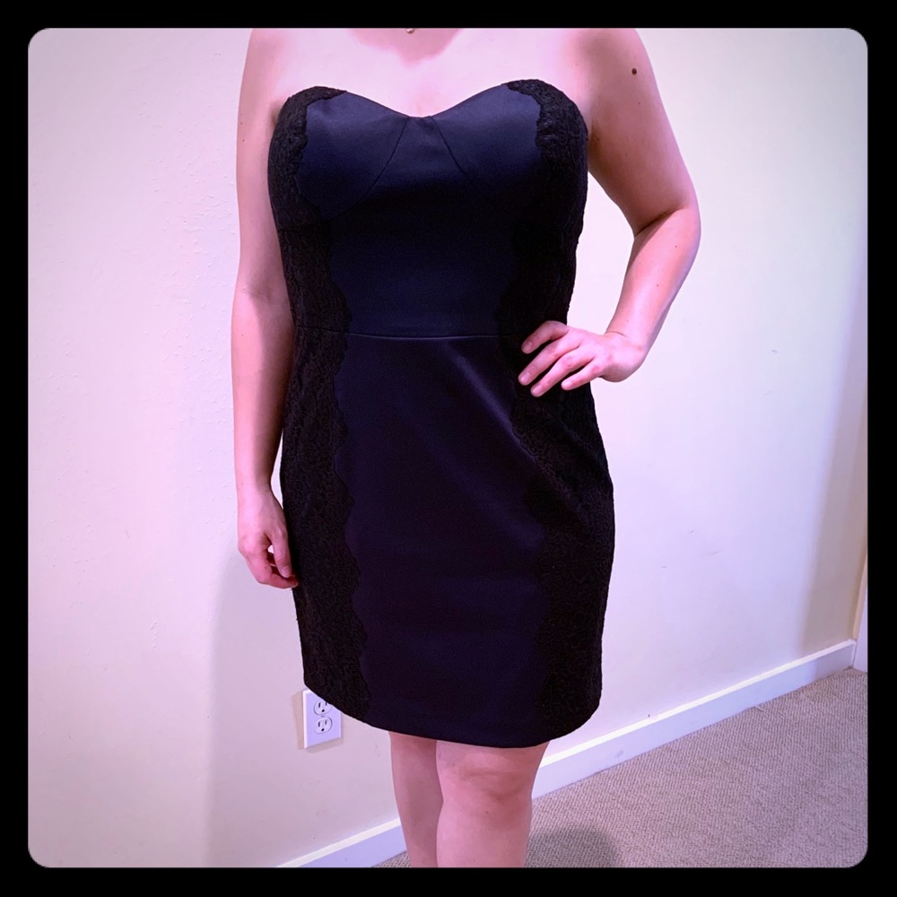 Jessica Simpson Blue strapless cocktail dress